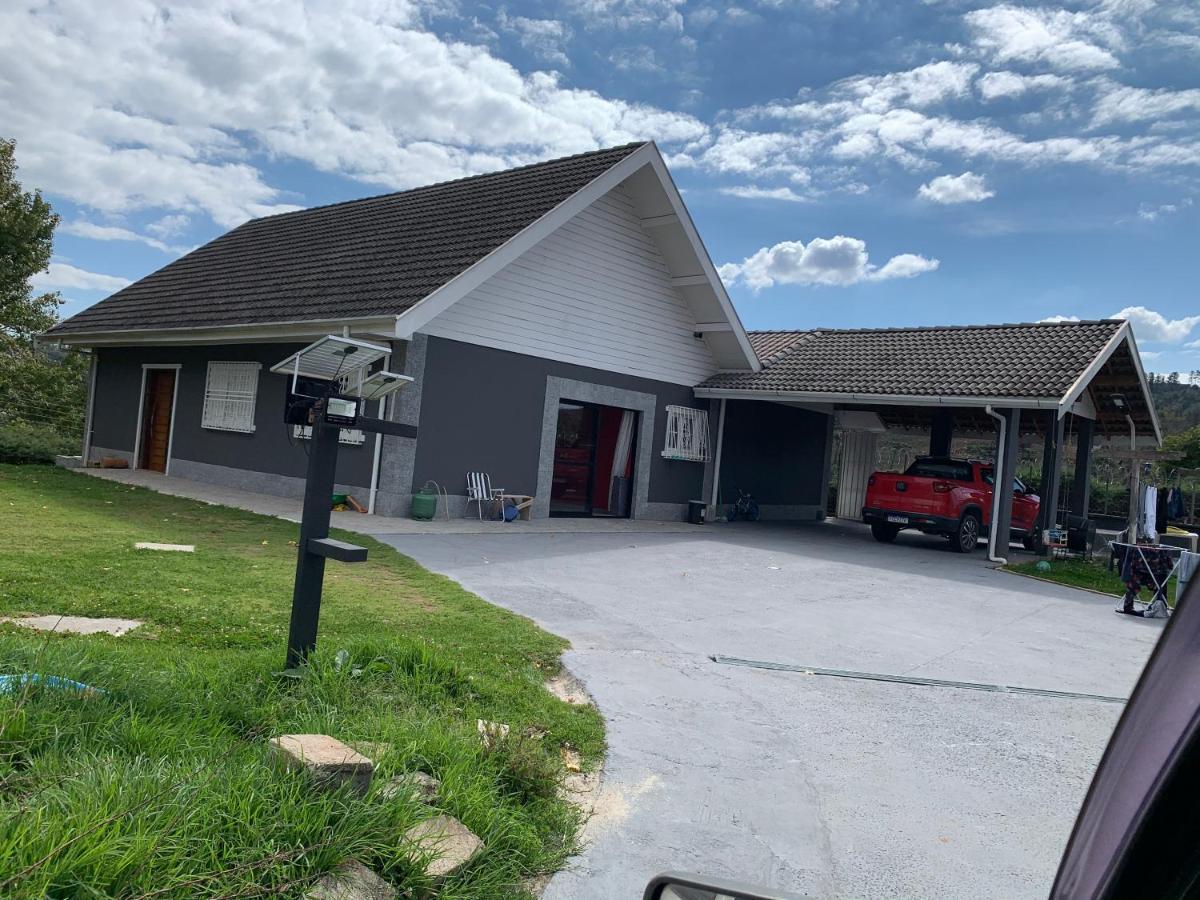 Ferienwohnung Kitnet Aconchegante Em Bairro Nobre Bem Localizado Campos do Jordão Exterior foto
